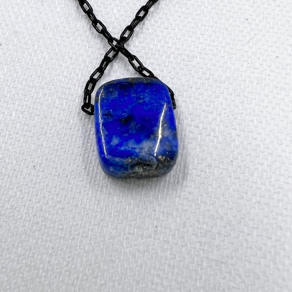 NWT - Nine West - Blue Glass Square Pendant 16” Black 925 Chain w/ Hook Closure - Picture 5 of 8